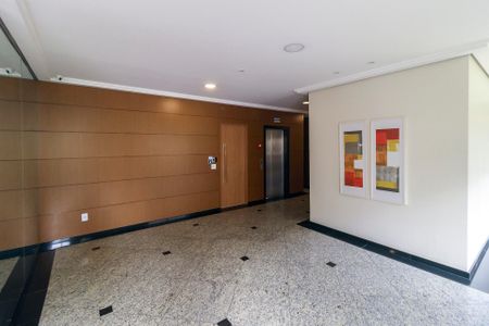 Apartamento à venda com 45m², 2 quartos e 1 vaga Apartamento à venda com 45m², 2 quartos e 1 vagaHall Social