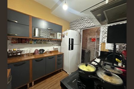 Casa à venda com 110m², 3 quartos e 2 vagasCozinha