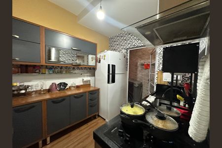 Casa à venda com 110m², 3 quartos e 2 vagasCozinha