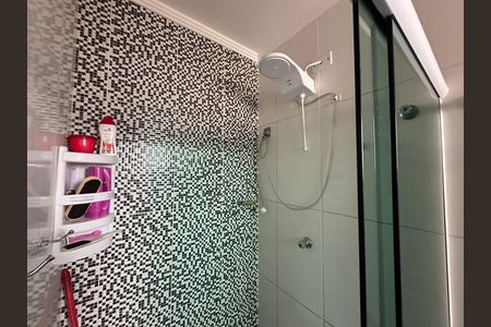 Casa à venda com 110m², 3 quartos e 2 vagasBanheiro da Suíte