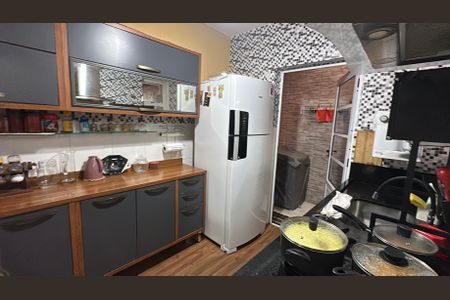 Casa à venda com 110m², 3 quartos e 2 vagasCozinha