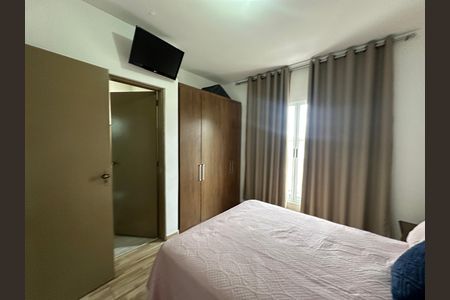 Casa à venda com 110m², 3 quartos e 2 vagasSuíte