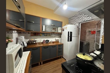 Casa à venda com 110m², 3 quartos e 2 vagasCozinha