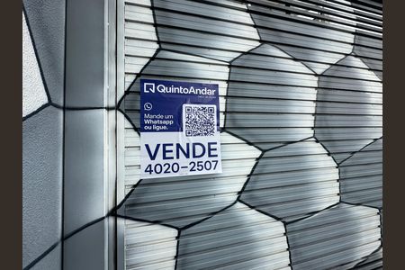 Casa à venda com 110m², 3 quartos e 2 vagasFachada