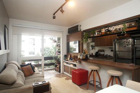 Sala de apartamento à venda com 2 quartos, 61m² em Santana, Porto Alegre