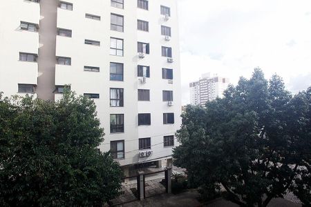 Quarto 2 Vista de apartamento à venda com 2 quartos, 61m² em Santana, Porto Alegre