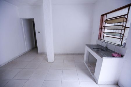 Casa para alugar com 45m², 1 quarto e sem vaga Casa para alugar com 45m², 1 quarto e sem vagaCozinha
