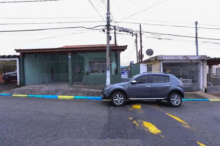 Casa para alugar com 45m², 1 quarto e sem vaga Casa para alugar com 45m², 1 quarto e sem vagaFachada