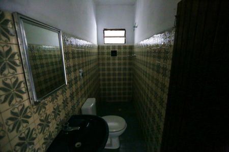 Casa para alugar com 45m², 1 quarto e sem vaga Casa para alugar com 45m², 1 quarto e sem vagaBanheiro