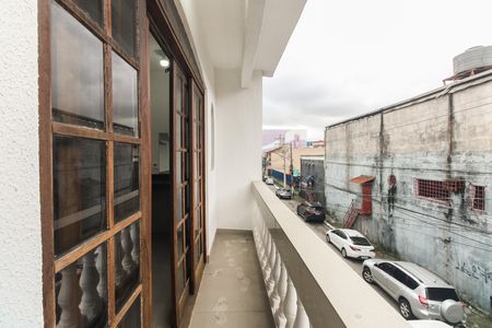 Varanda  de apartamento para alugar com 1 quarto, 60m² em Parque Maria Luiza, São Paulo