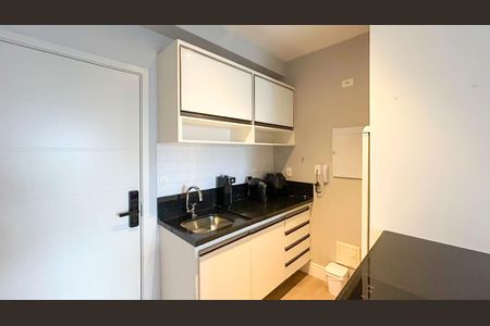 Studio para alugar com 41m², 1 quarto e 1 vaga Studio para alugar com 41m², 1 quarto e 1 vagaCozinha