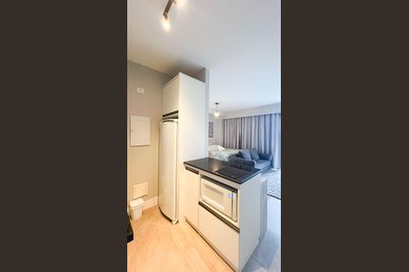 Studio para alugar com 41m², 1 quarto e 1 vaga Studio para alugar com 41m², 1 quarto e 1 vagaCozinha