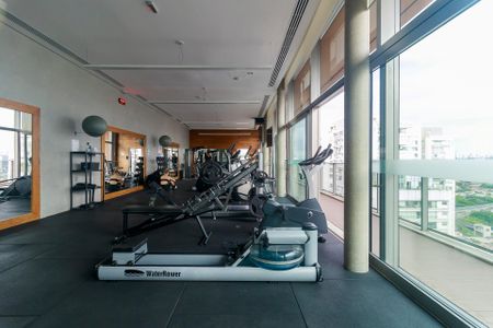Studio para alugar com 41m², 1 quarto e 1 vaga Studio para alugar com 41m², 1 quarto e 1 vagaAcademia