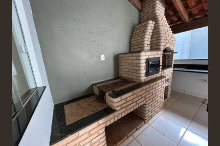 Casa para alugar com 200m², 3 quartos e 2 vagasChurrasqueira