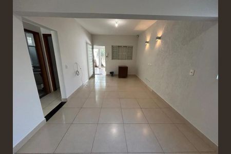 Sala de casa para alugar com 3 quartos, 200m² em Laranjeiras, Uberlândia