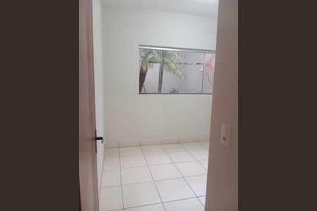 Casa para alugar com 200m², 3 quartos e 2 vagasQuarto