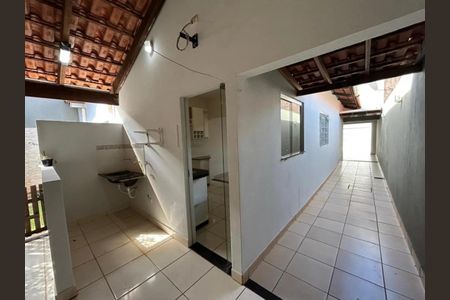 Casa para alugar com 200m², 3 quartos e 2 vagasChurrasqueira