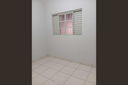 Casa para alugar com 200m², 3 quartos e 2 vagasQuarto