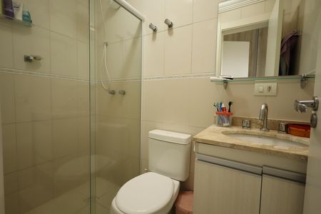 Casa de condomínio à venda com 151m², 2 quartos e 2 vagasBanheiro da Suíte 2
