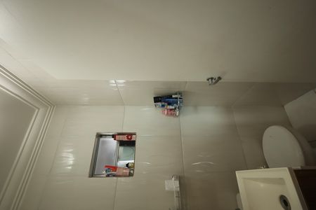 Casa de condomínio à venda com 151m², 2 quartos e 2 vagasLavabo