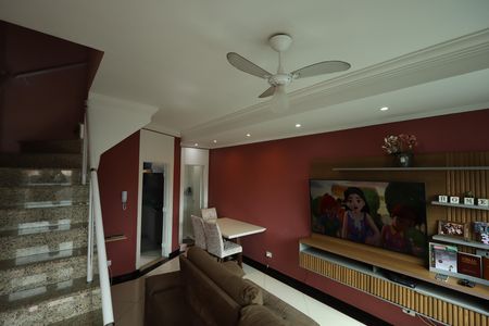 Casa de condomínio à venda com 151m², 2 quartos e 2 vagasSala 