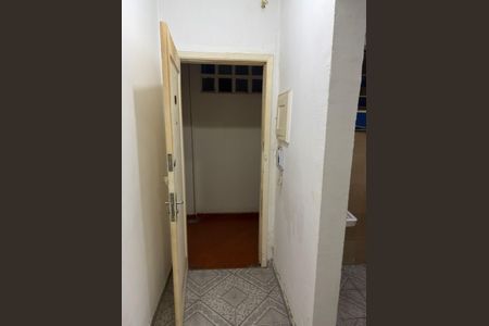 Corredor de apartamento à venda com 1 quarto, 32m² em Liberdade, São Paulo