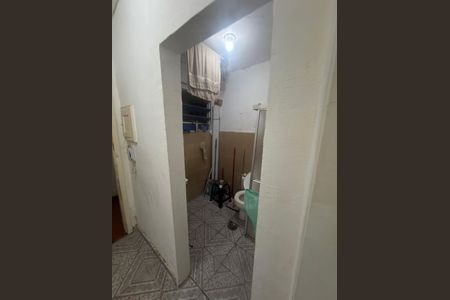 Banheiro de apartamento à venda com 1 quarto, 32m² em Liberdade, São Paulo