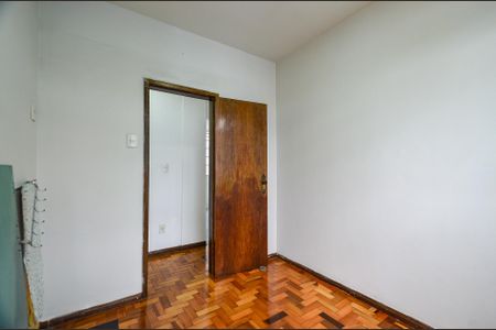 Quarto 1 de apartamento para alugar com 3 quartos, 78m² em Padre Eustáquio, Belo Horizonte