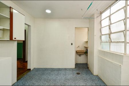 Apartamento para alugar com 78m², 3 quartos e 2 vagas Apartamento para alugar com 78m², 3 quartos e 2 vagasCozinha