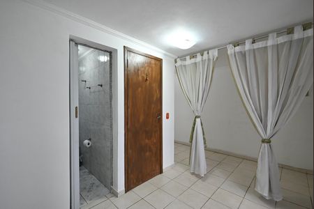 Sala de casa para alugar com 1 quarto, 30m² em Jardim Maria Virginia, São Paulo