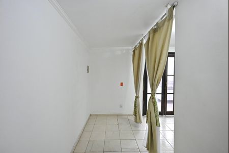Quarto de casa para alugar com 1 quarto, 30m² em Jardim Maria Virginia, São Paulo