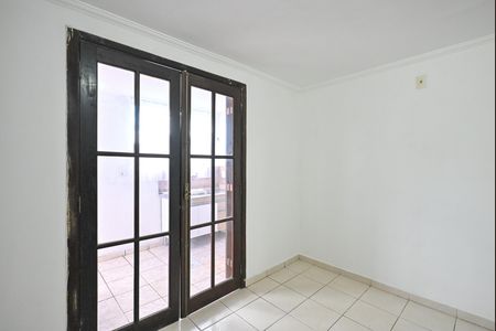 Sala de casa para alugar com 1 quarto, 30m² em Jardim Maria Virginia, São Paulo
