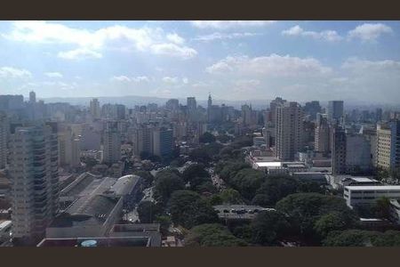 Apartamento à venda com 30m², 1 quarto e 1 vaga