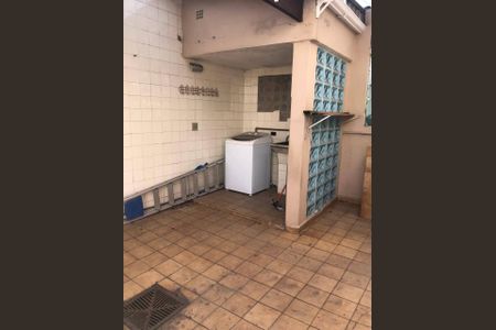 Casa à venda com 135m², 3 quartos e 2 vagas