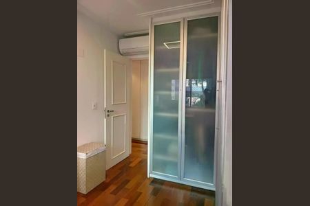 Apartamento à venda com 126m², 3 quartos e 3 vagas
