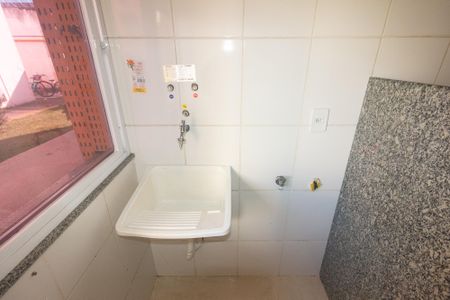 Apartamento para alugar com 52m², 2 quartos e sem vaga Apartamento para alugar com 52m², 2 quartos e sem vagaCozinha e Área de Serviço