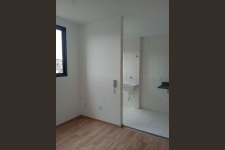 Apartamento à venda com 2 quartos, 42m² em Santa Maria, Santo André