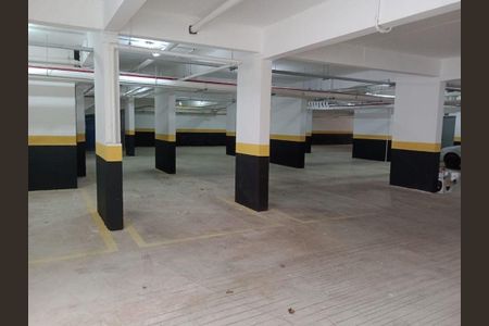 Apartamento à venda com 2 quartos, 42m² em Santa Maria, Santo André