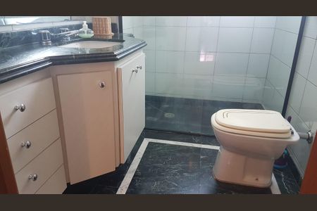 Apartamento à venda com 214m², 4 quartos e 4 vagas