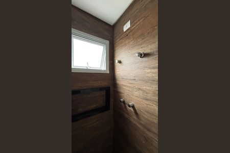 Apartamento para alugar com 60m², 2 quartos e 2 vagasBanheiro
