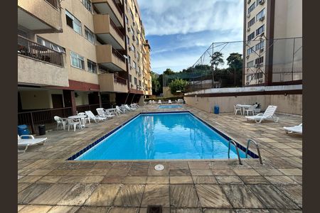 Apartamento para alugar com 90m², 3 quartos e 1 vagaÁrea comum - Piscina