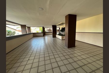 Apartamento para alugar com 90m², 3 quartos e 1 vagaÁrea comum - Salão de festas