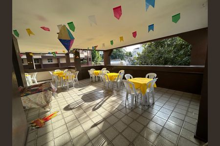 Apartamento para alugar com 90m², 3 quartos e 1 vagaÁrea comum - Salão de festas