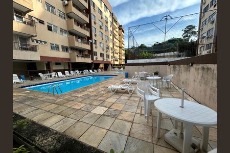 Apartamento para alugar com 90m², 3 quartos e 1 vagaÁrea comum - Piscina