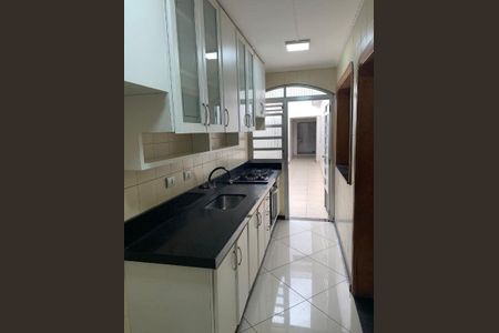 Casa à venda com 147m², 3 quartos e 2 vagas