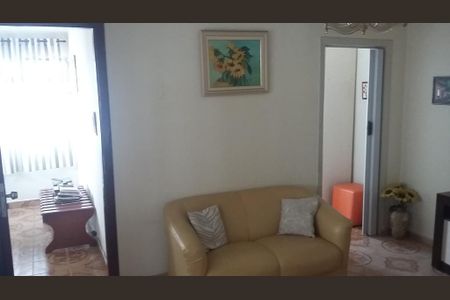 Casa à venda com 5 quartos, 182m² em Nova Gerti, São Caetano do Sul