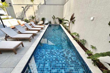 Studio à venda com 20m², 1 quarto e sem vaga Studio à venda com 20m², 1 quarto e sem vagaÁrea comum - Piscina