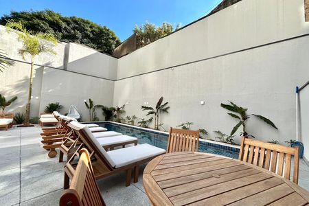 Studio à venda com 20m², 1 quarto e sem vaga Studio à venda com 20m², 1 quarto e sem vagaÁrea comum - Piscina