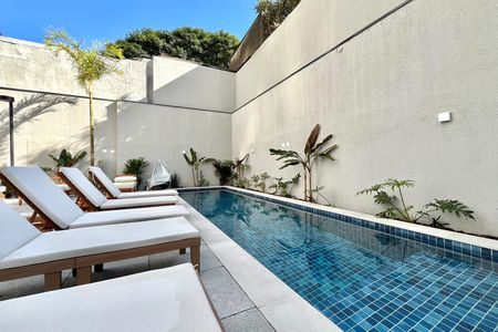 Studio à venda com 20m², 1 quarto e sem vaga Studio à venda com 20m², 1 quarto e sem vagaÁrea comum - Piscina