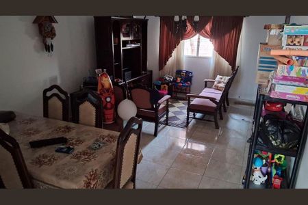 Casa à venda com 5 quartos, 250m² em Santa Maria, São Caetano do Sul